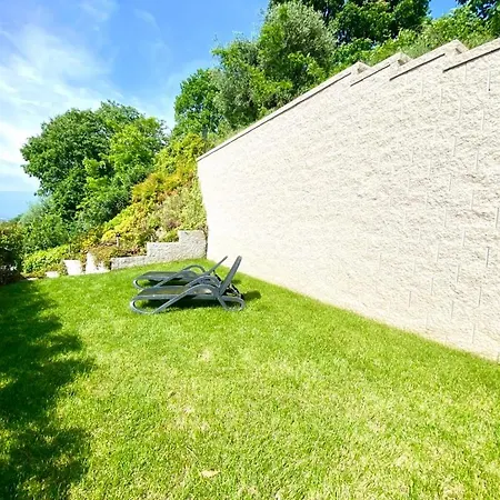 21 - Garden Terrace & View Apartment
